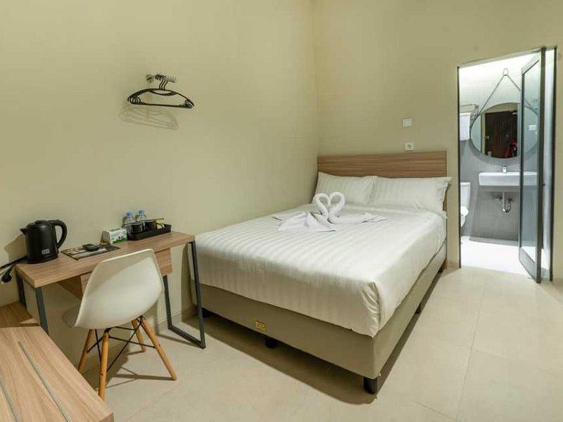 Front One Harvest Hotel Wonosobo Ngoại thất bức ảnh
